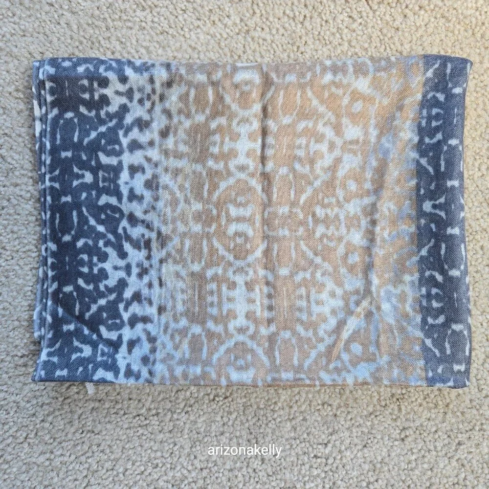 NWOT Kinross Cashmere/Silk Lightweight Scarf